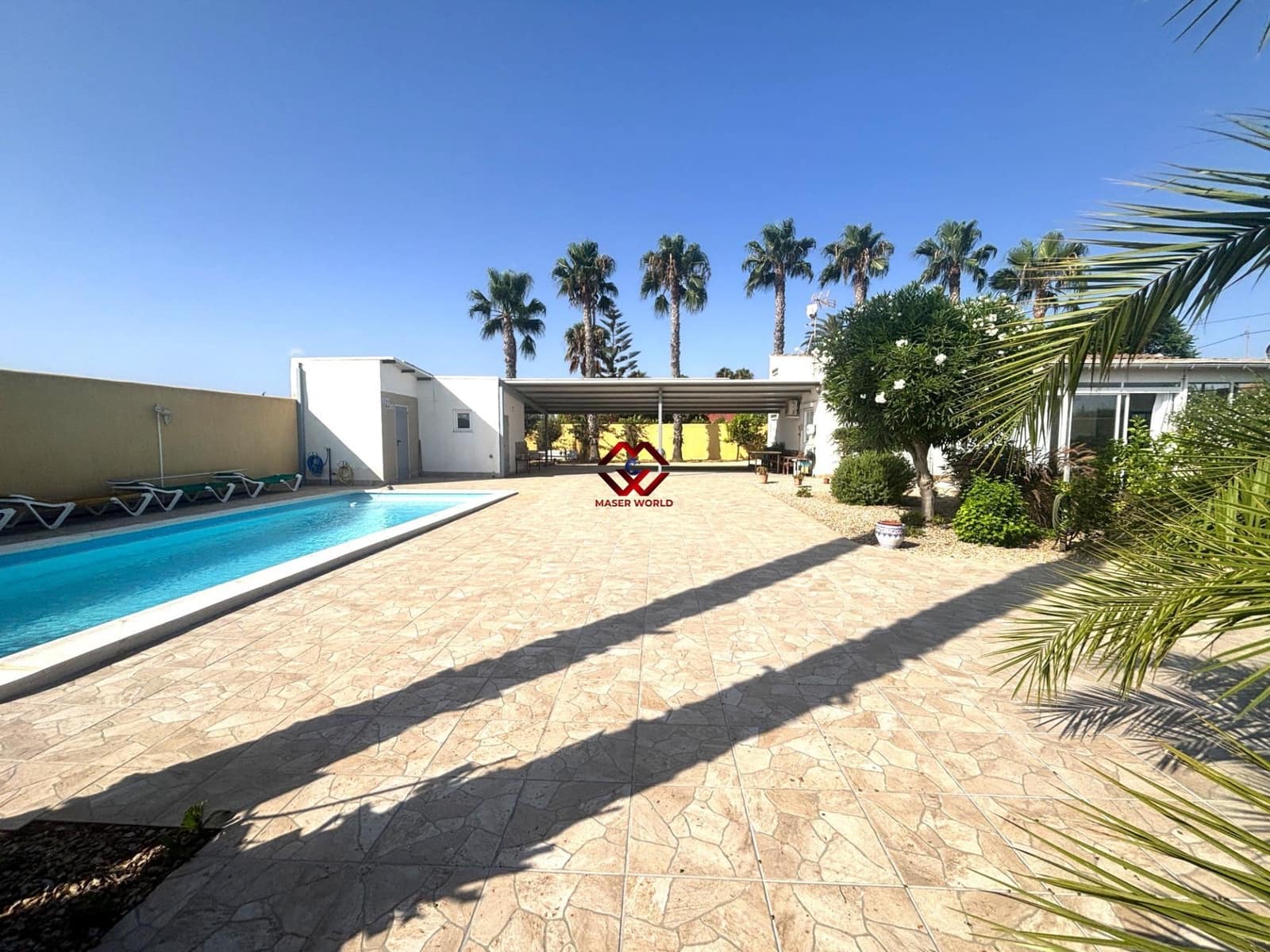 4 soveværelse Finca/Landehus til salg i San Javier med swimmingpool garage - € 399.000 (Ref: 9990687)