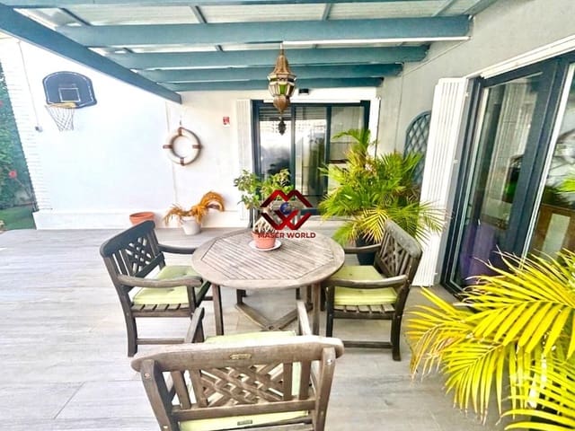 3 soverom Villa til salgs i Santiago de la Ribera, San Javier med svømmebasseng garasje - € 425 000 (Ref: 9995178)