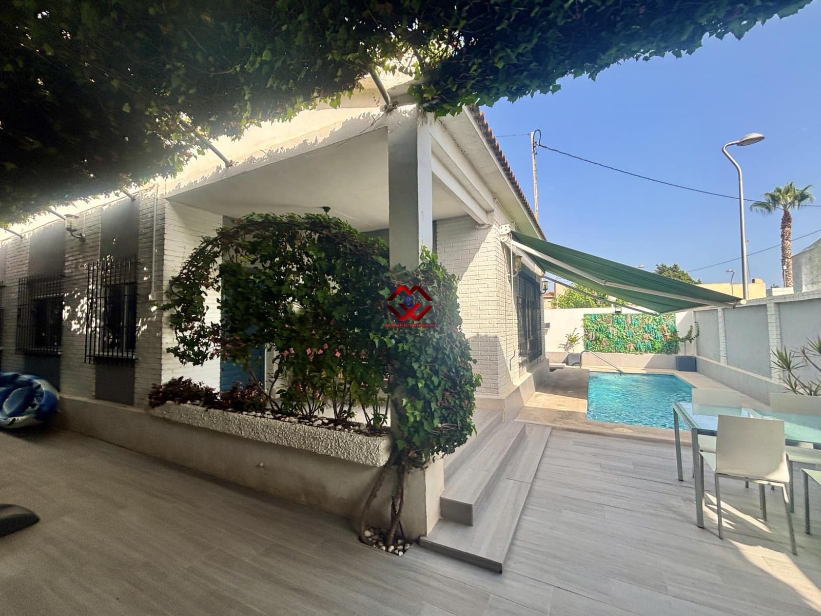 3 camera da letto Villa in vendita in Santiago de la Ribera con piscina garage - 425.000 € (Rif: 9995178)