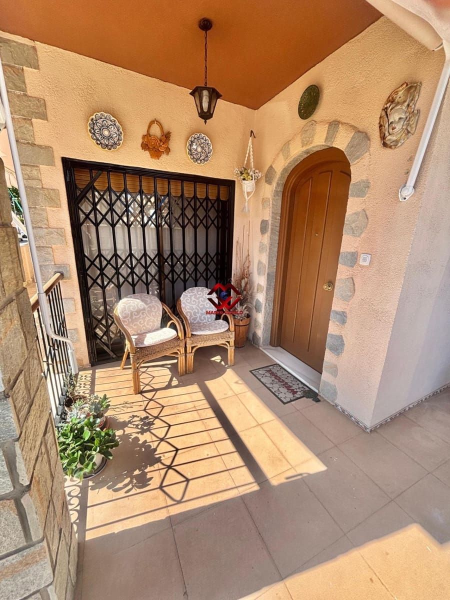 5 sovrum Villa till salu i Santiago de la Ribera med garage - 339 500 € (Ref: 9995182)