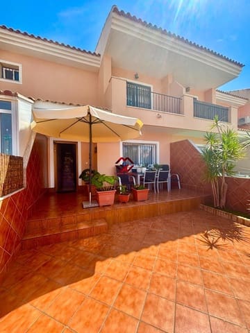 Chalet de 3 habitaciones en Roda, San Javier en venta con garaje - 275.000 € (Ref: 9995184)