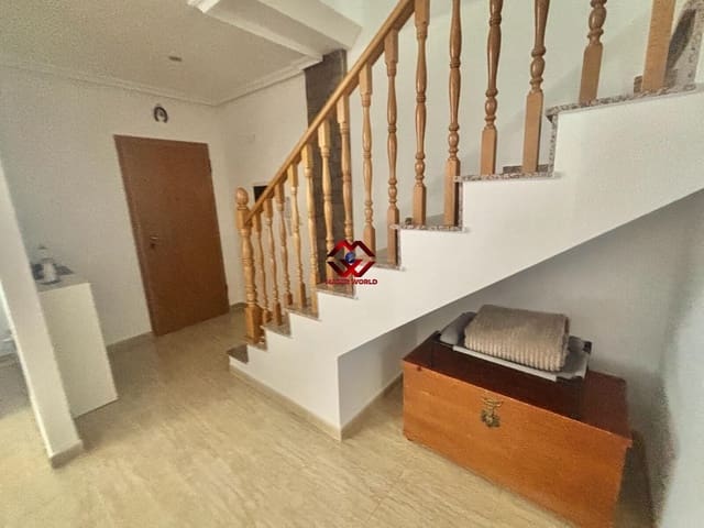 Chalet de 3 habitaciones en Roda, San Javier en venta con garaje - 275.000 € (Ref: 9995184)