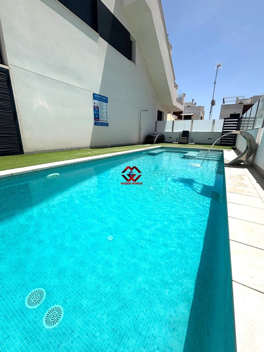 2 quarto Bungalow para venda em San Pedro del Pinatar com piscina - 238 000 € (Ref: 9995185)
