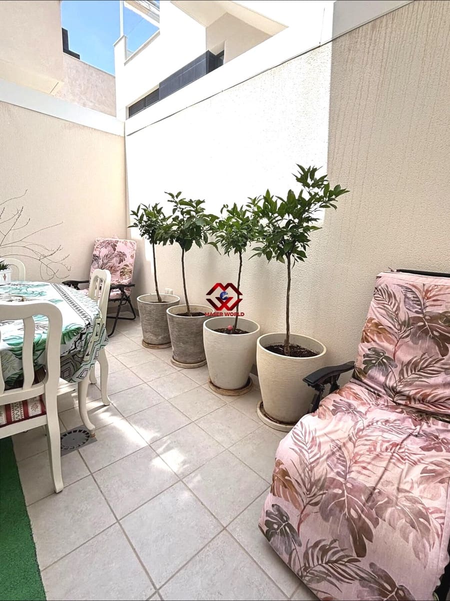 2 quarto Bungalow para venda em San Pedro del Pinatar com piscina - 238 000 € (Ref: 9995185)