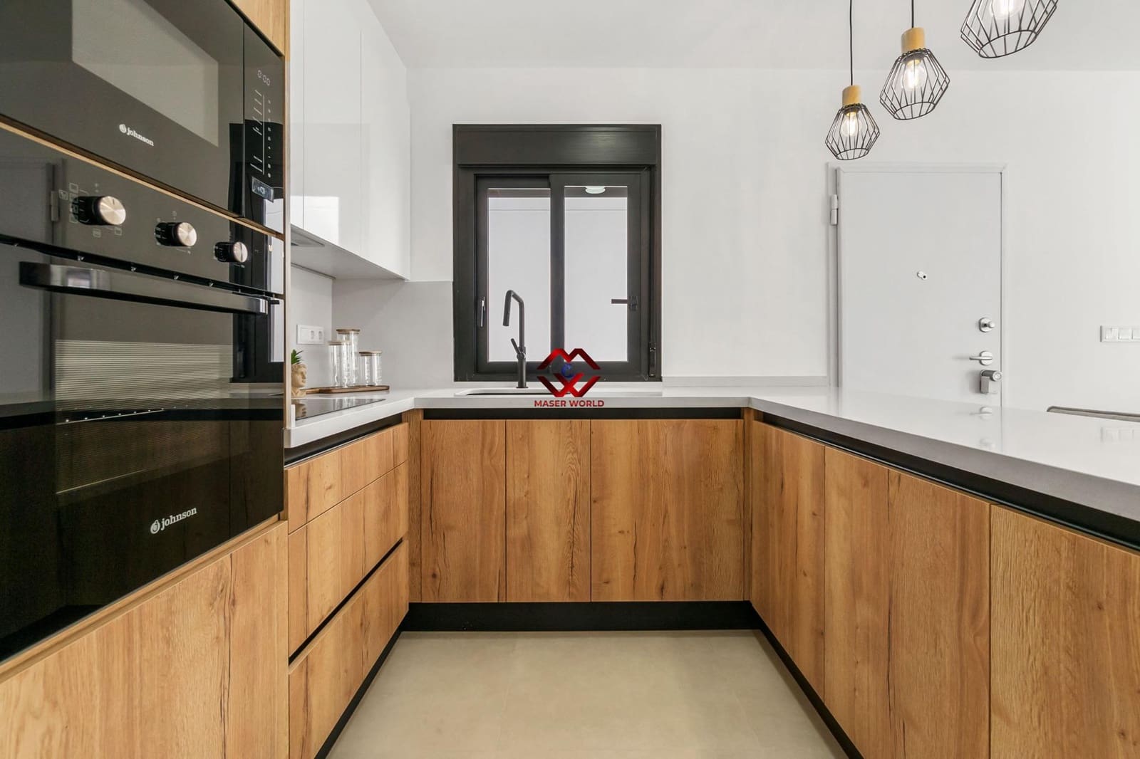 3 soveværelse Semi-Rækkehus til salg i San Pedro del Pinatar med swimmingpool garage - € 380.000 (Ref: 9995190)