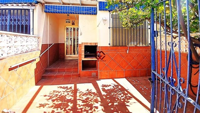 4 slaapkamer Rijtjeshuis te koop in Lo Pagan, San Pedro del Pinatar - € 170.000 (Ref: 9995193)