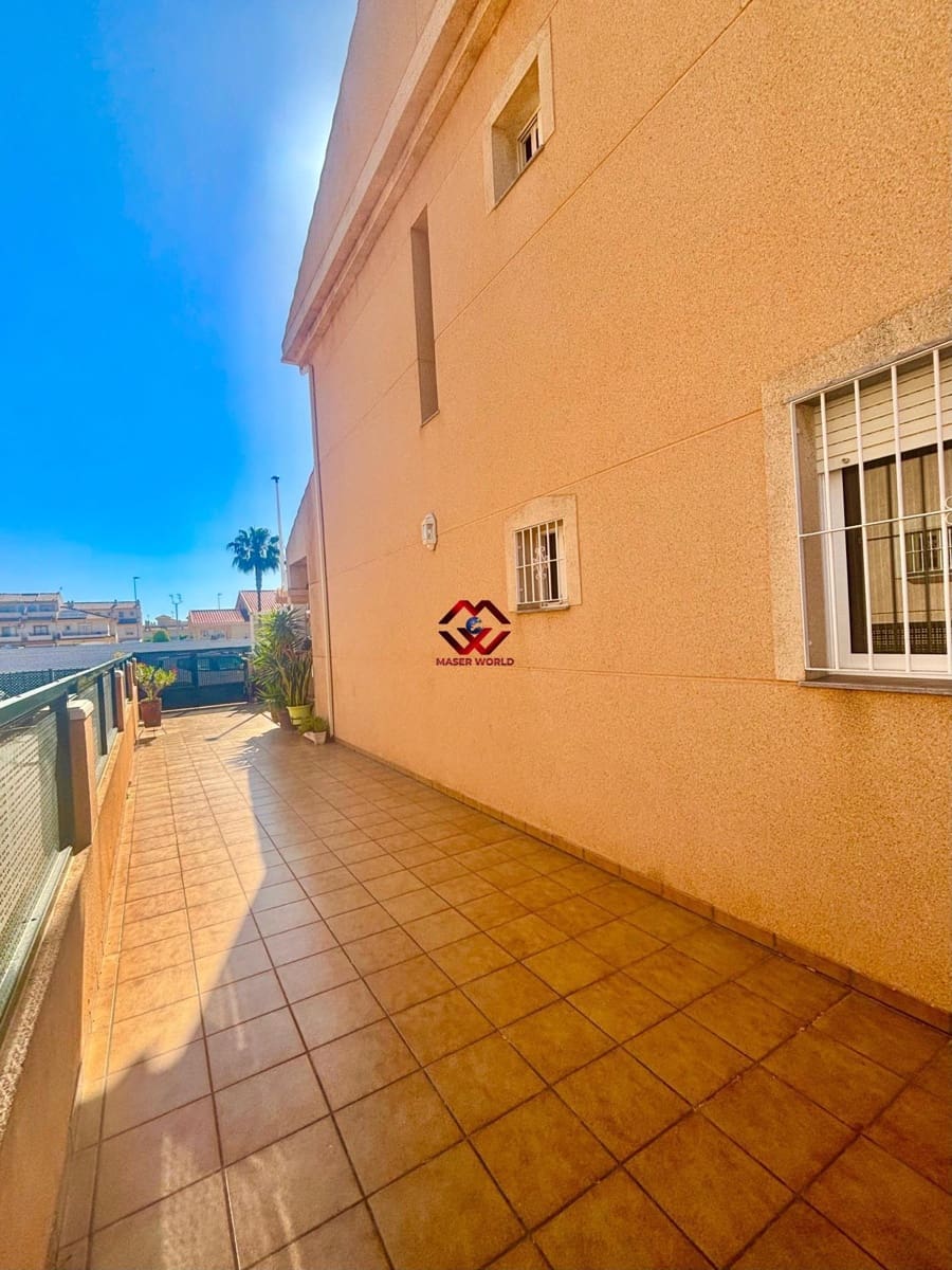 2 soveværelse Villa til salg i Santiago de la Ribera med swimmingpool garage - € 234.900 (Ref: 9995197)