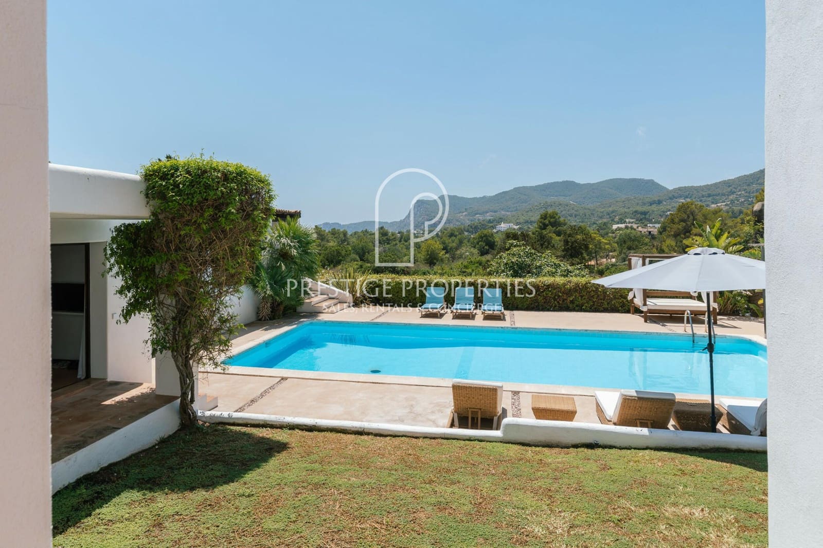 6 bedroom Finca/Country House for sale in San Jose / Sant Josep de Sa Talaia with pool garage - € 4,400,000 (Ref: 10026637)