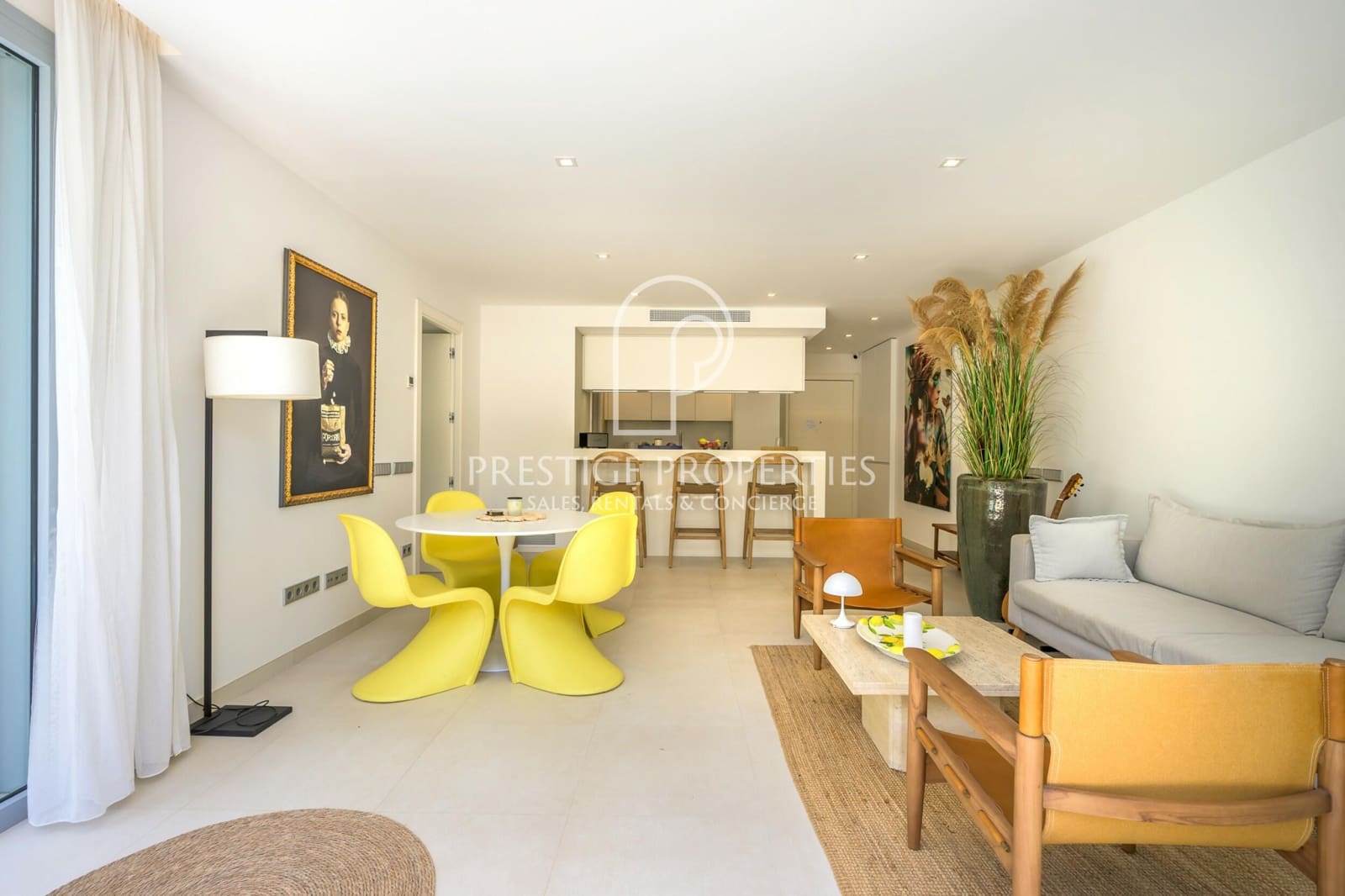 2 quarto Apartamento para venda em Santa Eulalia / Santa Eularia com piscina garagem - 1 050 000 € (Ref: 10034805)