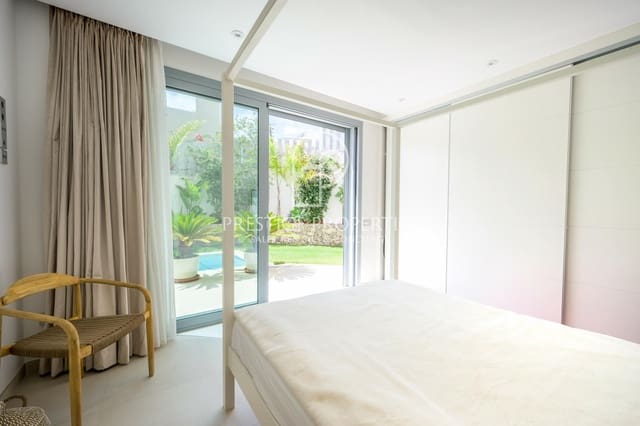 2 quarto Apartamento para venda em Santa Eulalia / Santa Eularia com piscina garagem - 1 050 000 € (Ref: 10034805)