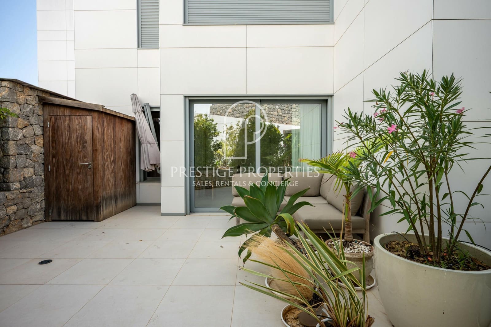 2 quarto Apartamento para venda em Santa Eulalia / Santa Eularia com piscina garagem - 1 050 000 € (Ref: 10034805)
