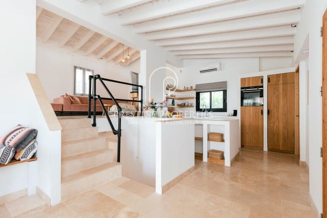 4 makuuhuone Huvila myytävänä paikassa Santa Eulalia / Santa Eularia mukana uima-altaan 
autotalli - 2 275 000 € (Ref: 10040233)