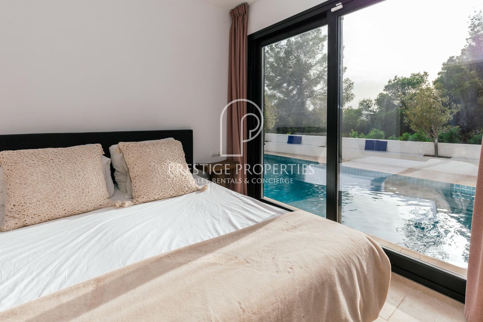 4 makuuhuone Huvila myytävänä paikassa Santa Eulalia / Santa Eularia mukana uima-altaan 
autotalli - 2 275 000 € (Ref: 10040233)