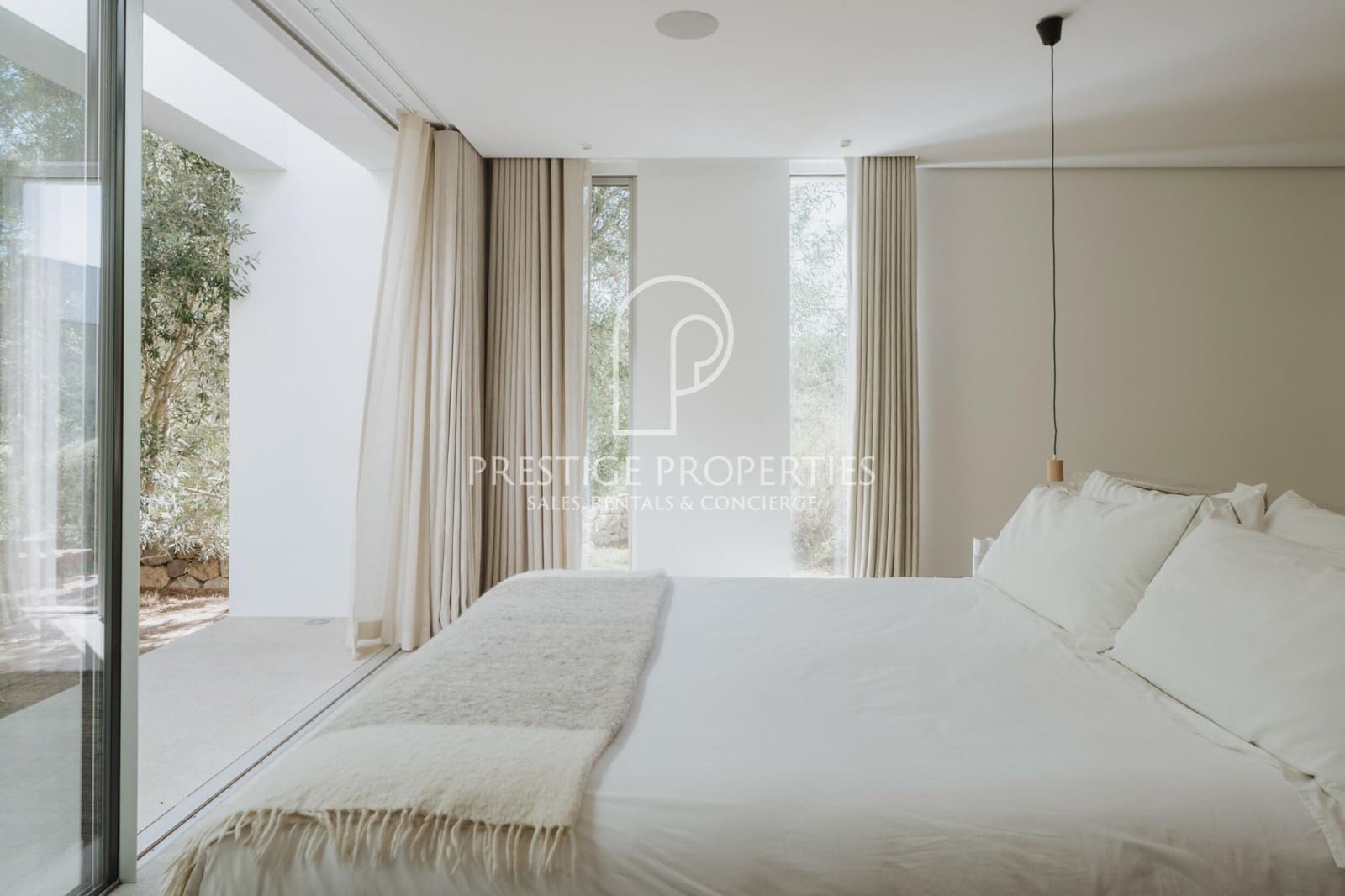 7 chambre Villa/Maison à vendre à Santa Eulalia / Santa Eularia avec piscine garage - 15 950 000 € (Ref: 10040235)