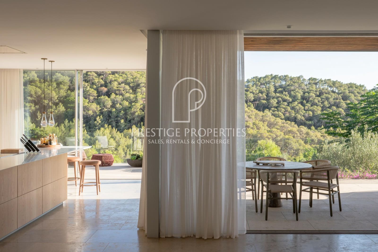 7 chambre Villa/Maison à vendre à Santa Eulalia / Santa Eularia avec piscine garage - 15 950 000 € (Ref: 10040235)