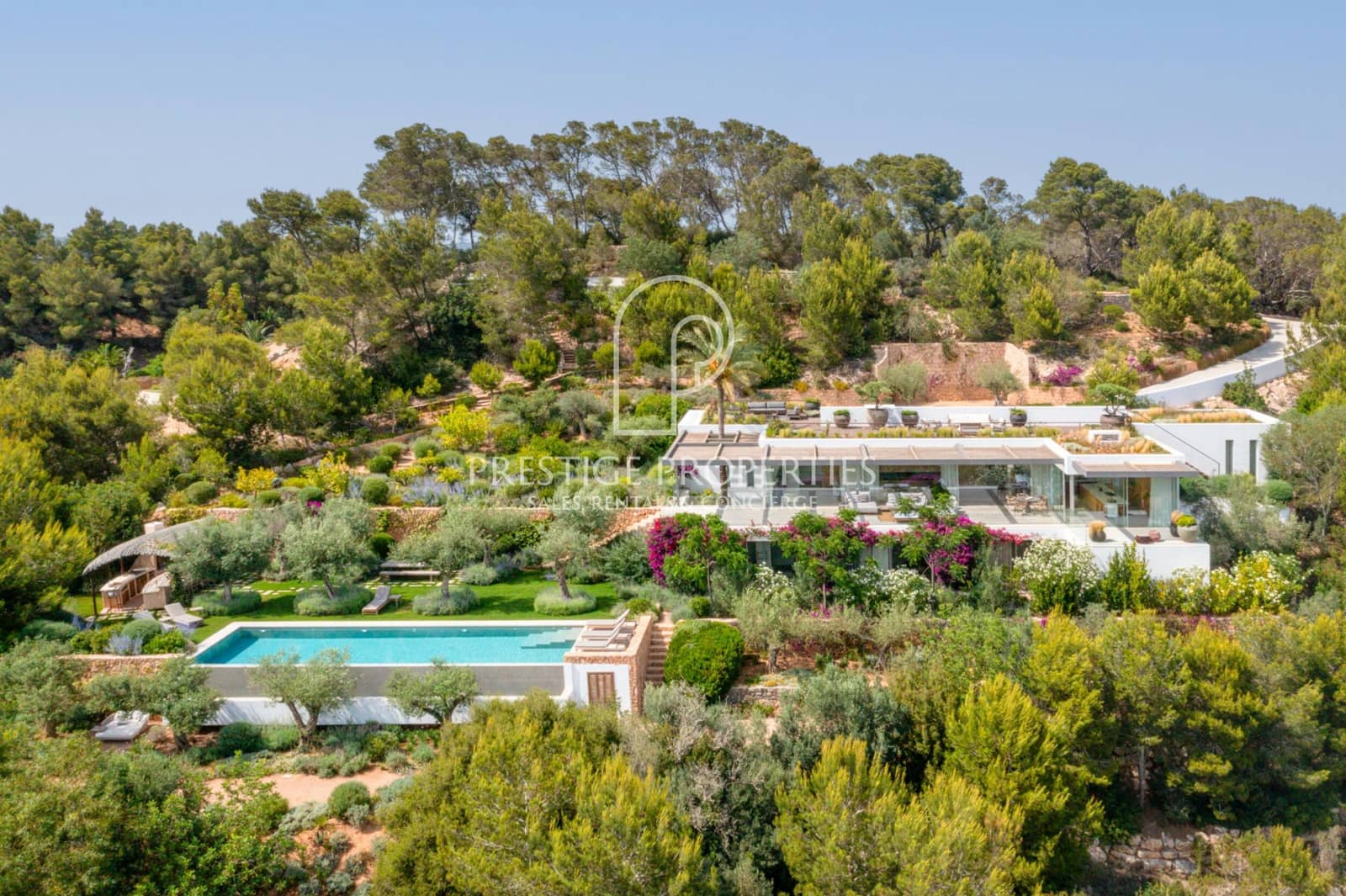 7 chambre Villa/Maison à vendre à Santa Eulalia / Santa Eularia avec piscine garage - 15 950 000 € (Ref: 10040235)