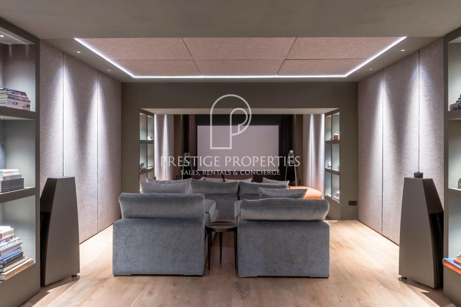 7 chambre Villa/Maison à vendre à Santa Eulalia / Santa Eularia avec piscine garage - 15 950 000 € (Ref: 10040235)