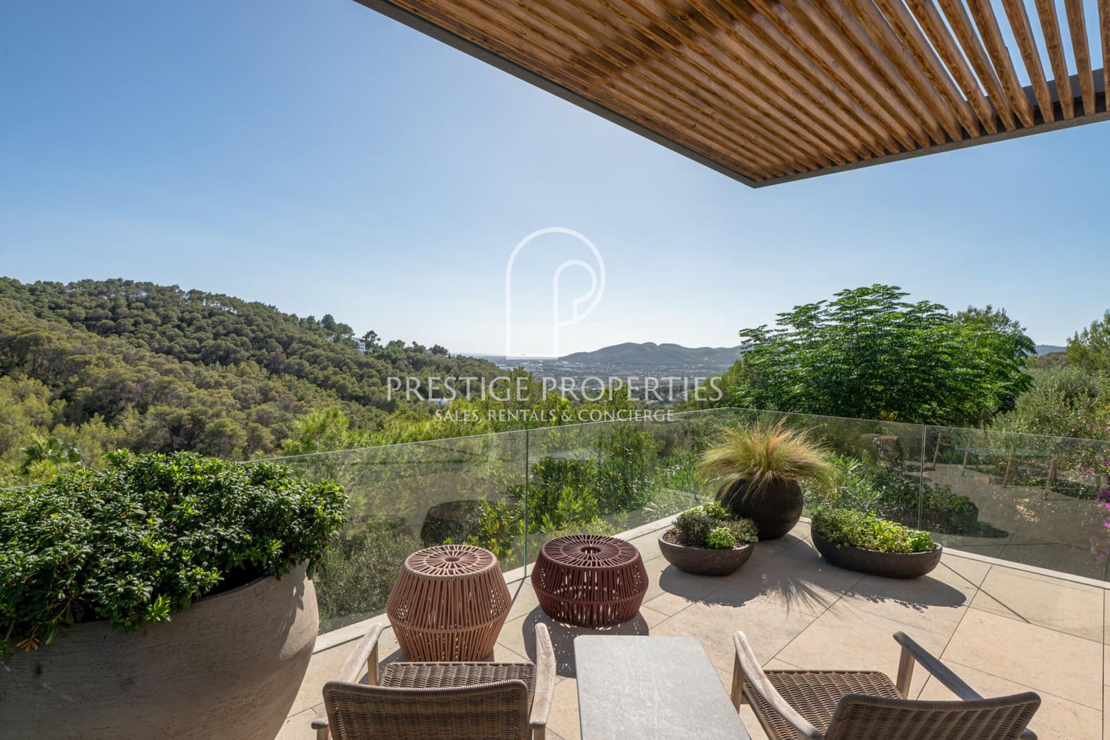 7 chambre Villa/Maison à vendre à Santa Eulalia / Santa Eularia avec piscine garage - 15 950 000 € (Ref: 10040235)