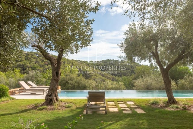 7 chambre Villa/Maison à vendre à Santa Eulalia / Santa Eularia avec piscine garage - 15 950 000 € (Ref: 10040235)