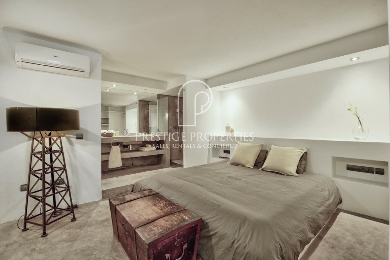 6 sovrum Villa till salu i Santa Eulalia / Santa Eularia med pool garage - 5 300 000 € (Ref: 10042336)