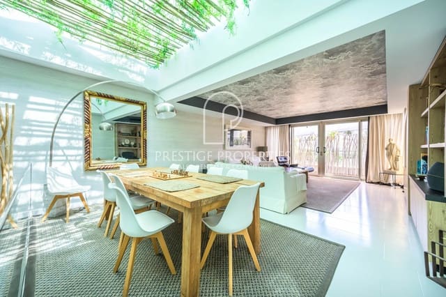 5 soverom Rekkehus til salgs i Ibiza by med svømmebasseng garasje - € 1 995 000 (Ref: 10054484)