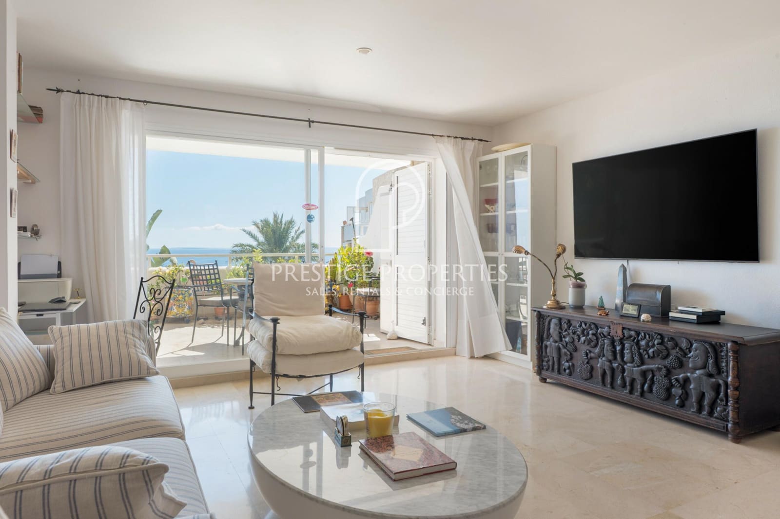 2 bedroom Apartment for sale in Santa Eulalia / Santa Eularia with pool garage - € 680,000 (Ref: 10113484)