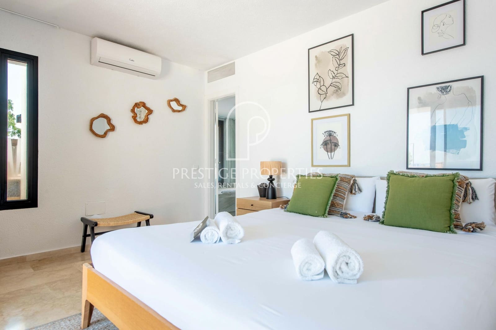 6 bedroom Villa for sale in San Jose / Sant Josep de Sa Talaia with pool garage - € 8,500,000 (Ref: 10118657)