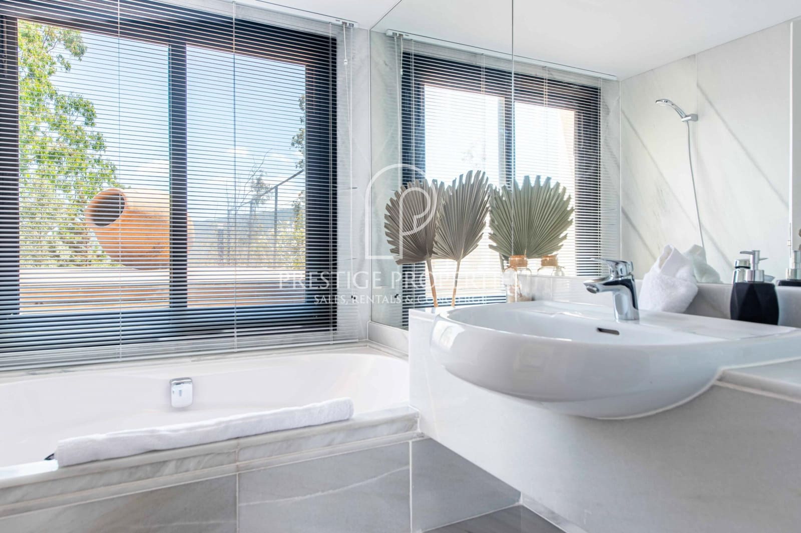 6 bedroom Villa for sale in San Jose / Sant Josep de Sa Talaia with pool garage - € 8,500,000 (Ref: 10118657)