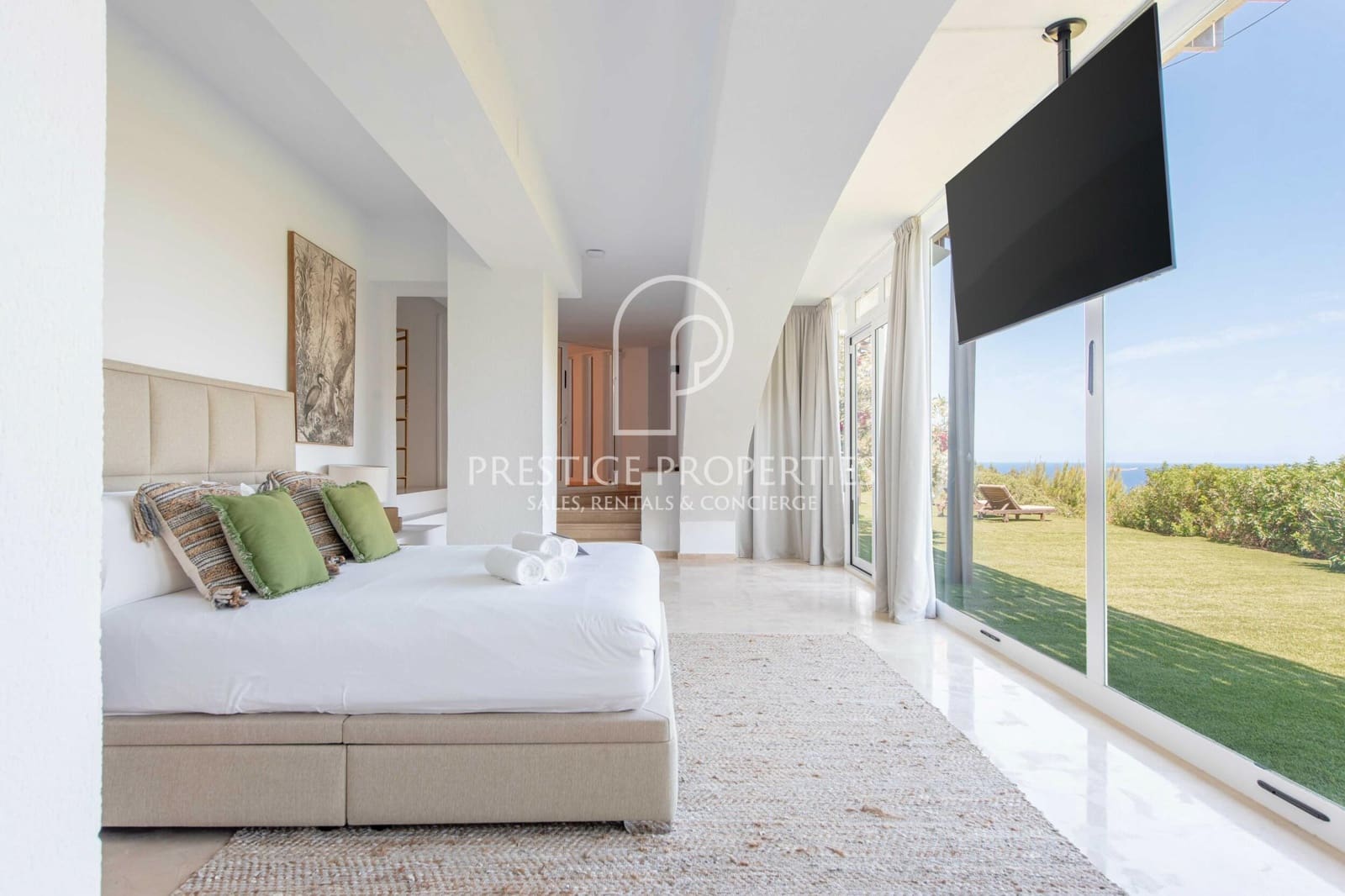 6 bedroom Villa for sale in San Jose / Sant Josep de Sa Talaia with pool garage - € 8,500,000 (Ref: 10118657)