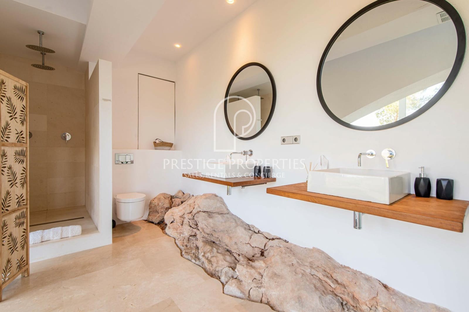 6 bedroom Villa for sale in San Jose / Sant Josep de Sa Talaia with pool garage - € 8,500,000 (Ref: 10118657)