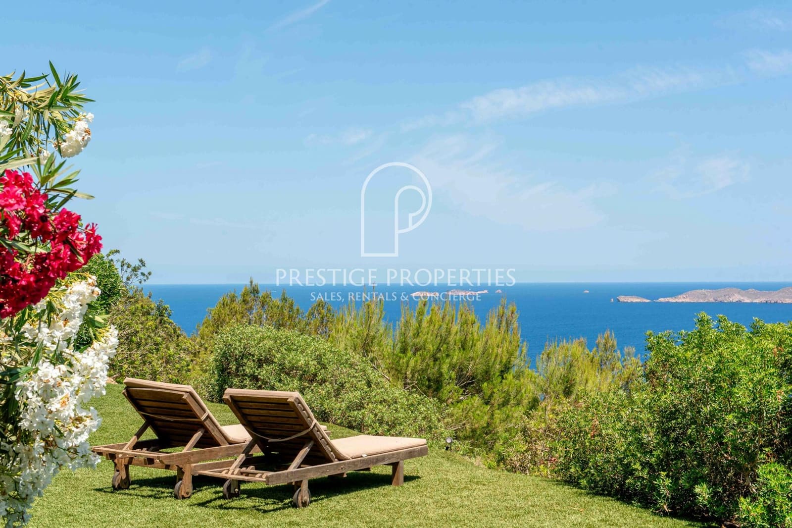 6 bedroom Villa for sale in San Jose / Sant Josep de Sa Talaia with pool garage - € 8,500,000 (Ref: 10118657)