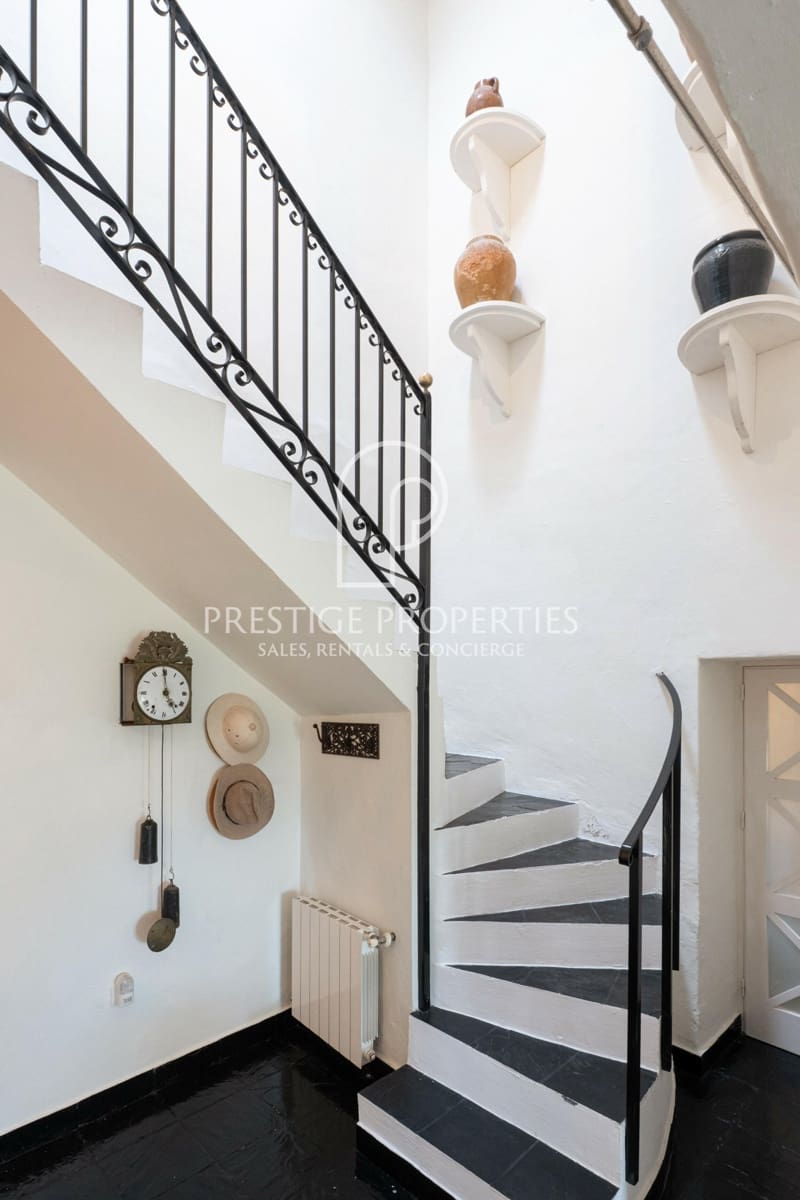 6 soverom Villa til salgs i San Jose / Sant Josep de Sa Talaia med svømmebasseng garasje - € 4 750 000 (Ref: 10164007)