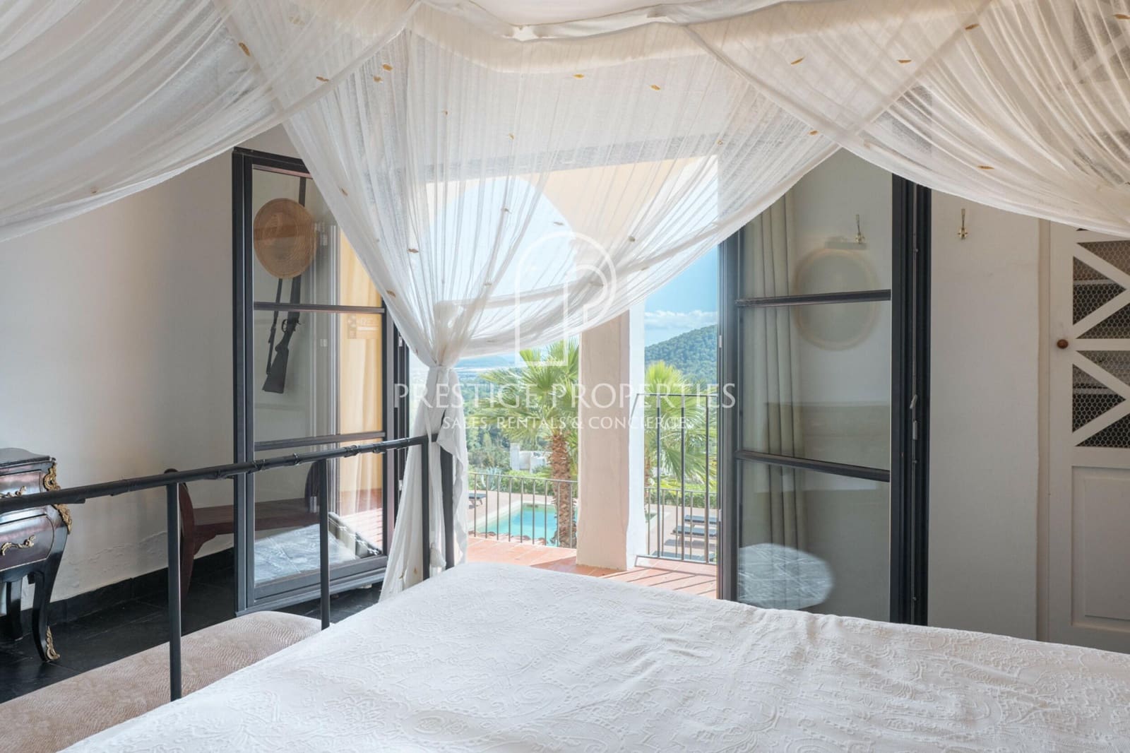 6 soverom Villa til salgs i San Jose / Sant Josep de Sa Talaia med svømmebasseng garasje - € 4 750 000 (Ref: 10164007)