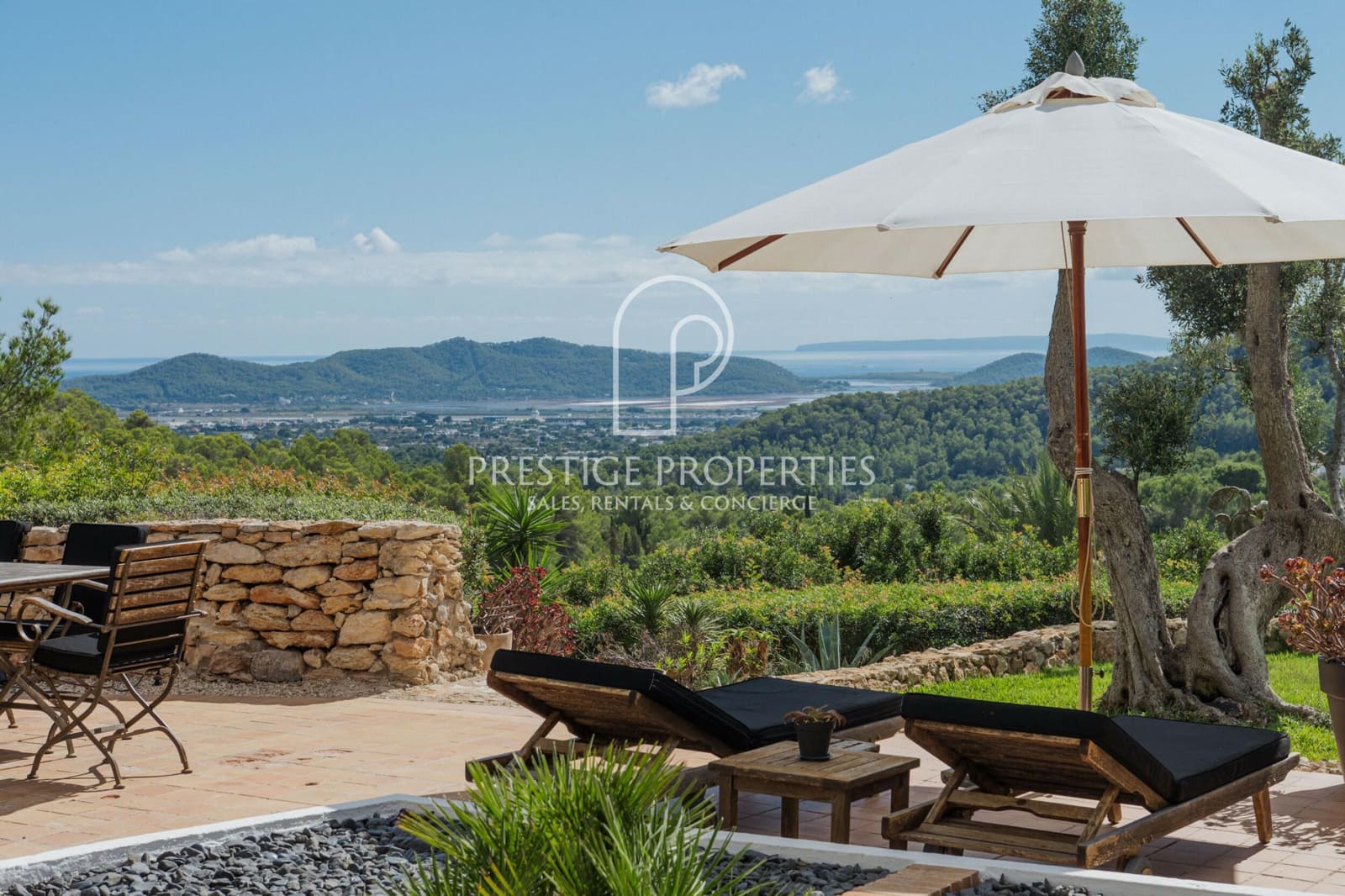 6 soverom Villa til salgs i San Jose / Sant Josep de Sa Talaia med svømmebasseng garasje - € 4 750 000 (Ref: 10164007)