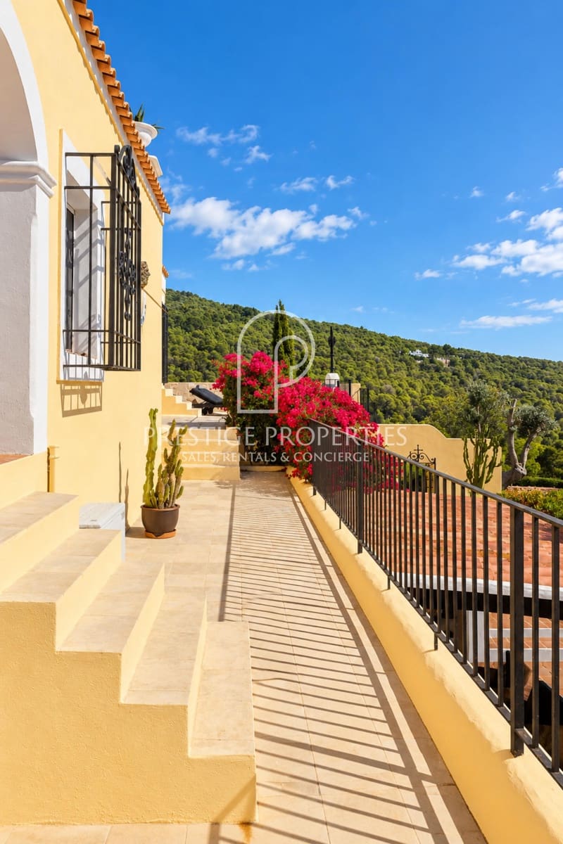 6 soverom Villa til salgs i San Jose / Sant Josep de Sa Talaia med svømmebasseng garasje - € 4 750 000 (Ref: 10164007)