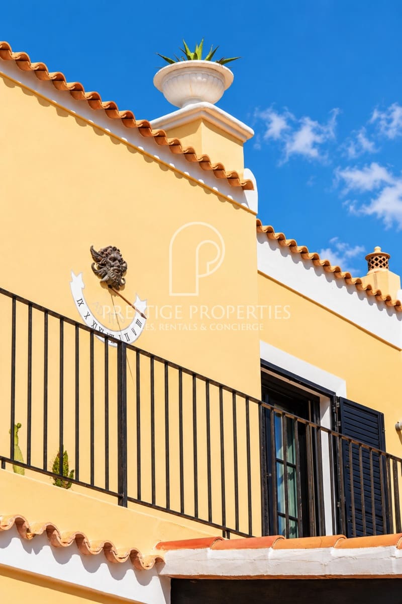 6 soverom Villa til salgs i San Jose / Sant Josep de Sa Talaia med svømmebasseng garasje - € 4 750 000 (Ref: 10164007)