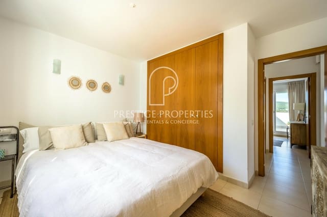 2 slaapkamer Penthouse te koop in Ibiza dorp met garage - € 790.000 (Ref: 10168023)