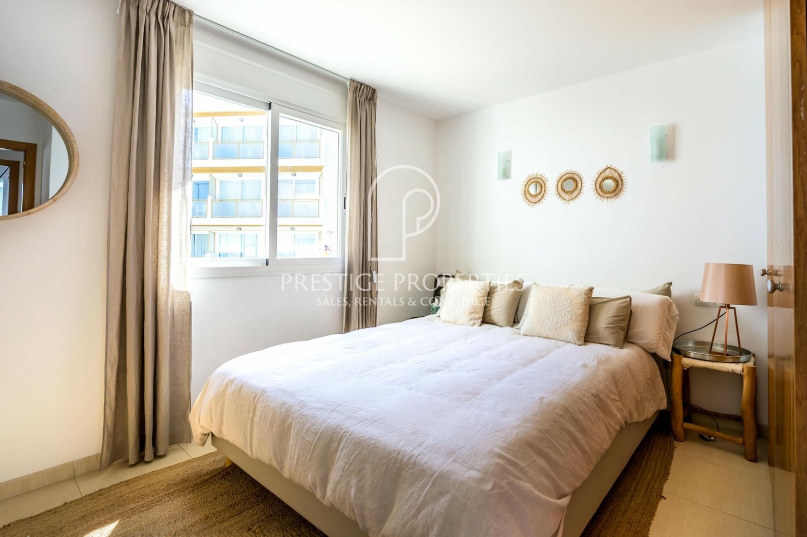 2 bedroom Penthouse for sale in Ibiza / Eivissa town with garage - € 790,000 (Ref: 10168023)