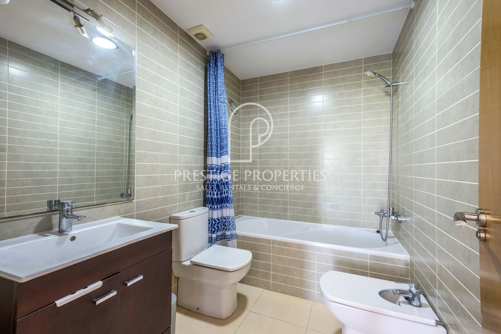 2 bedroom Penthouse for sale in Ibiza / Eivissa town with garage - € 790,000 (Ref: 10168023)