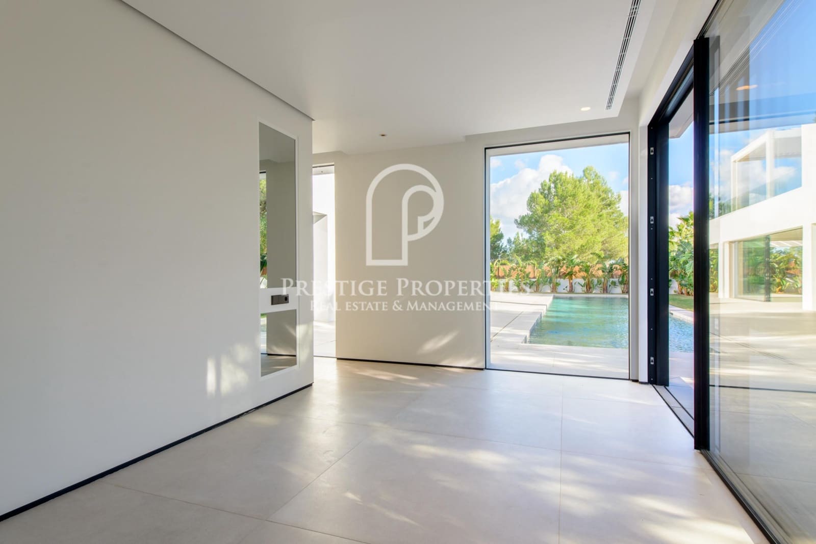 4 bedroom Villa for sale in San Jose / Sant Josep de Sa Talaia with pool garage - € 2,750,000 (Ref: 7266971)