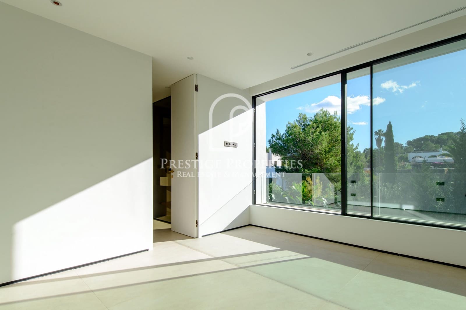 4 bedroom Villa for sale in San Jose / Sant Josep de Sa Talaia with pool garage - € 2,750,000 (Ref: 7266971)