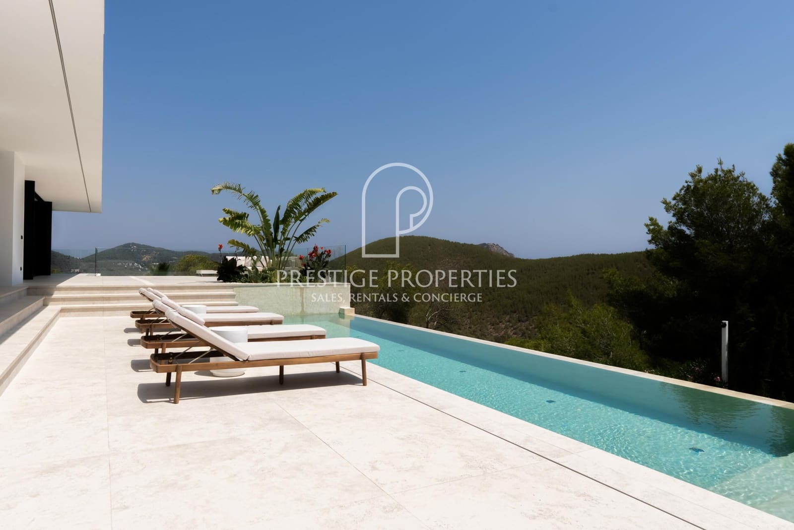 7 sypialnia Willa na sprzedaż w Santa Eulalia / Santa Eularia z basenem garażem - 6 300 000 € (Ref: 7466969)