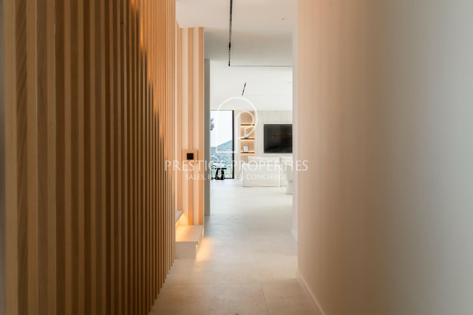 7 sypialnia Willa na sprzedaż w Santa Eulalia / Santa Eularia z basenem garażem - 6 300 000 € (Ref: 7466969)