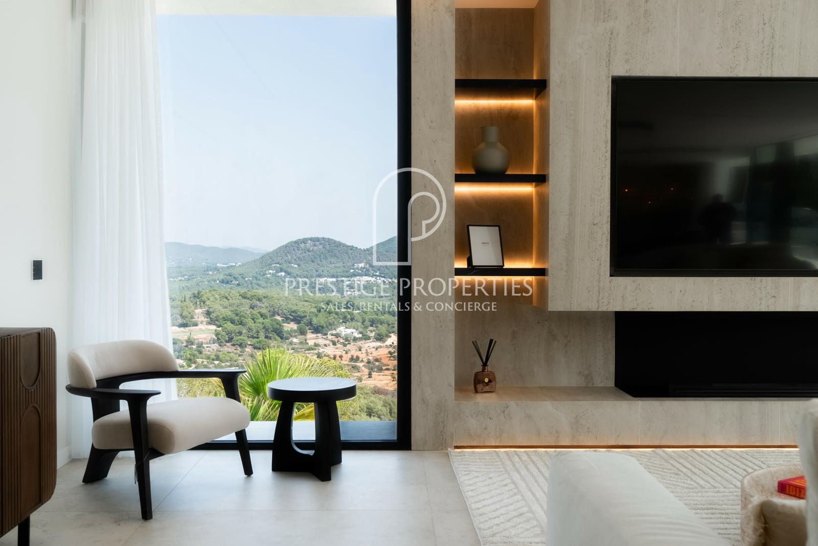 7 sypialnia Willa na sprzedaż w Santa Eulalia / Santa Eularia z basenem garażem - 6 300 000 € (Ref: 7466969)