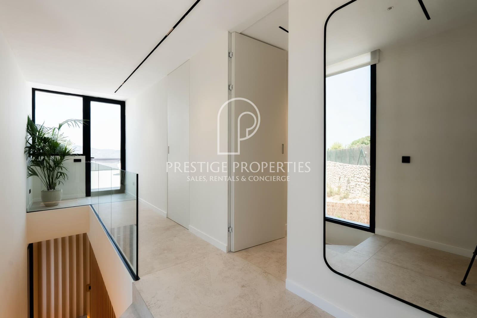 7 sypialnia Willa na sprzedaż w Santa Eulalia / Santa Eularia z basenem garażem - 6 300 000 € (Ref: 7466969)