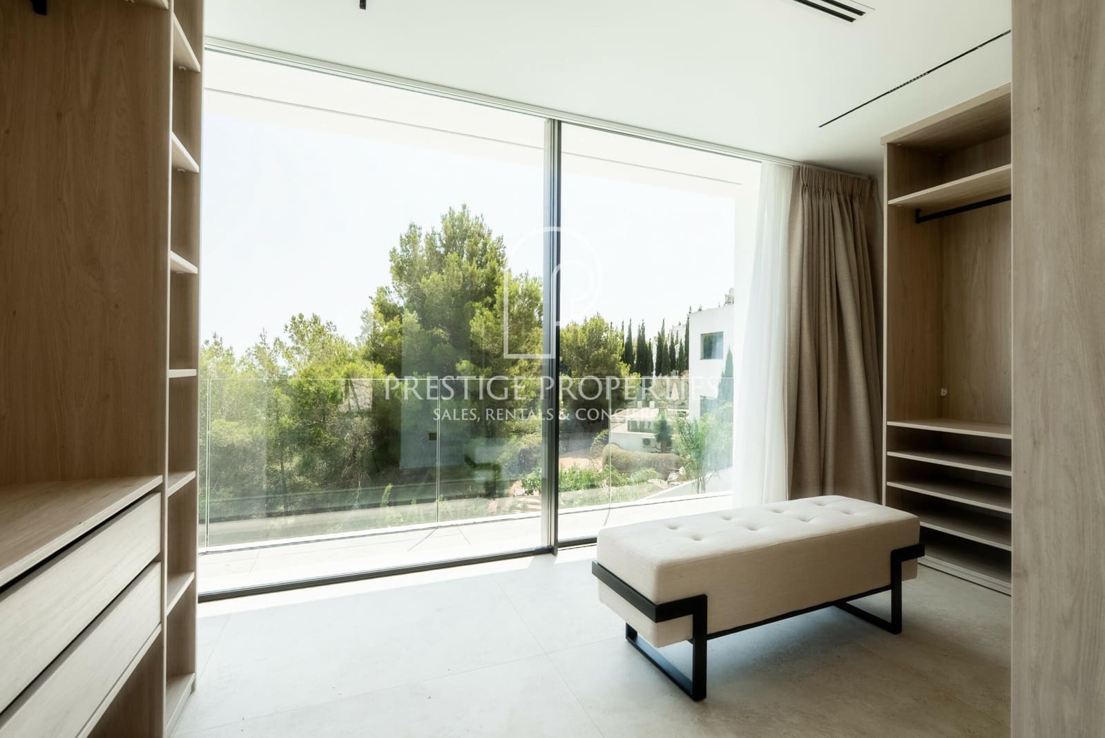 7 sypialnia Willa na sprzedaż w Santa Eulalia / Santa Eularia z basenem garażem - 6 300 000 € (Ref: 7466969)