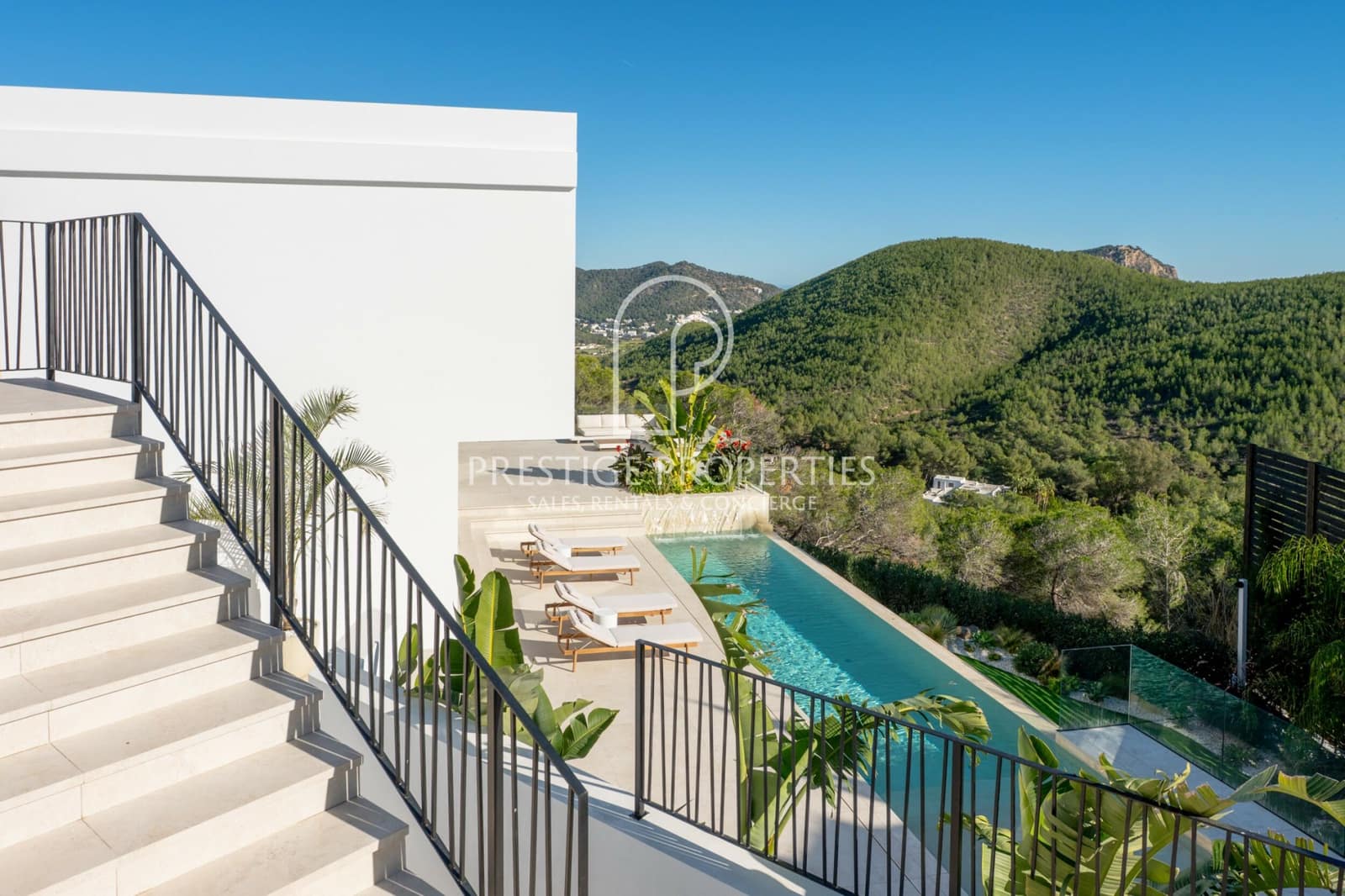 7 Zimmer Villa zu verkaufen in Santa Eulalia / Santa Eularia mit Pool Garage - 6.300.000 € (Ref: 7466969)