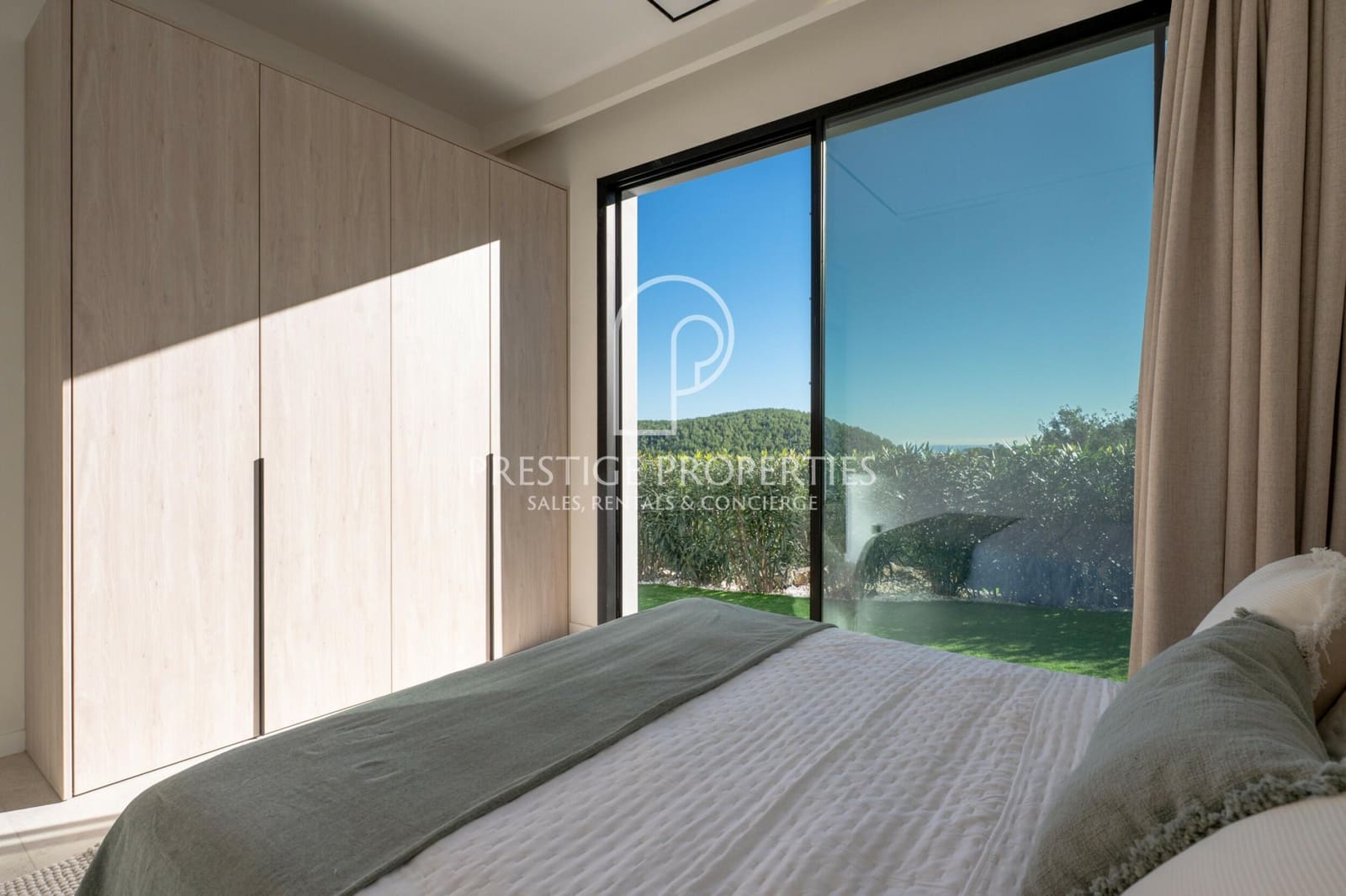 7 Zimmer Villa zu verkaufen in Santa Eulalia / Santa Eularia mit Pool Garage - 6.300.000 € (Ref: 7466969)