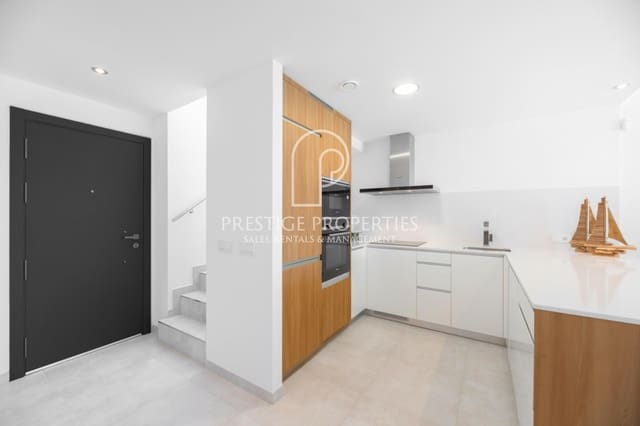 2 soverom Penthouse til salgs i Sant Antoni de Portmany med svømmebasseng garasje - € 1 200 000 (Ref: 7748915)