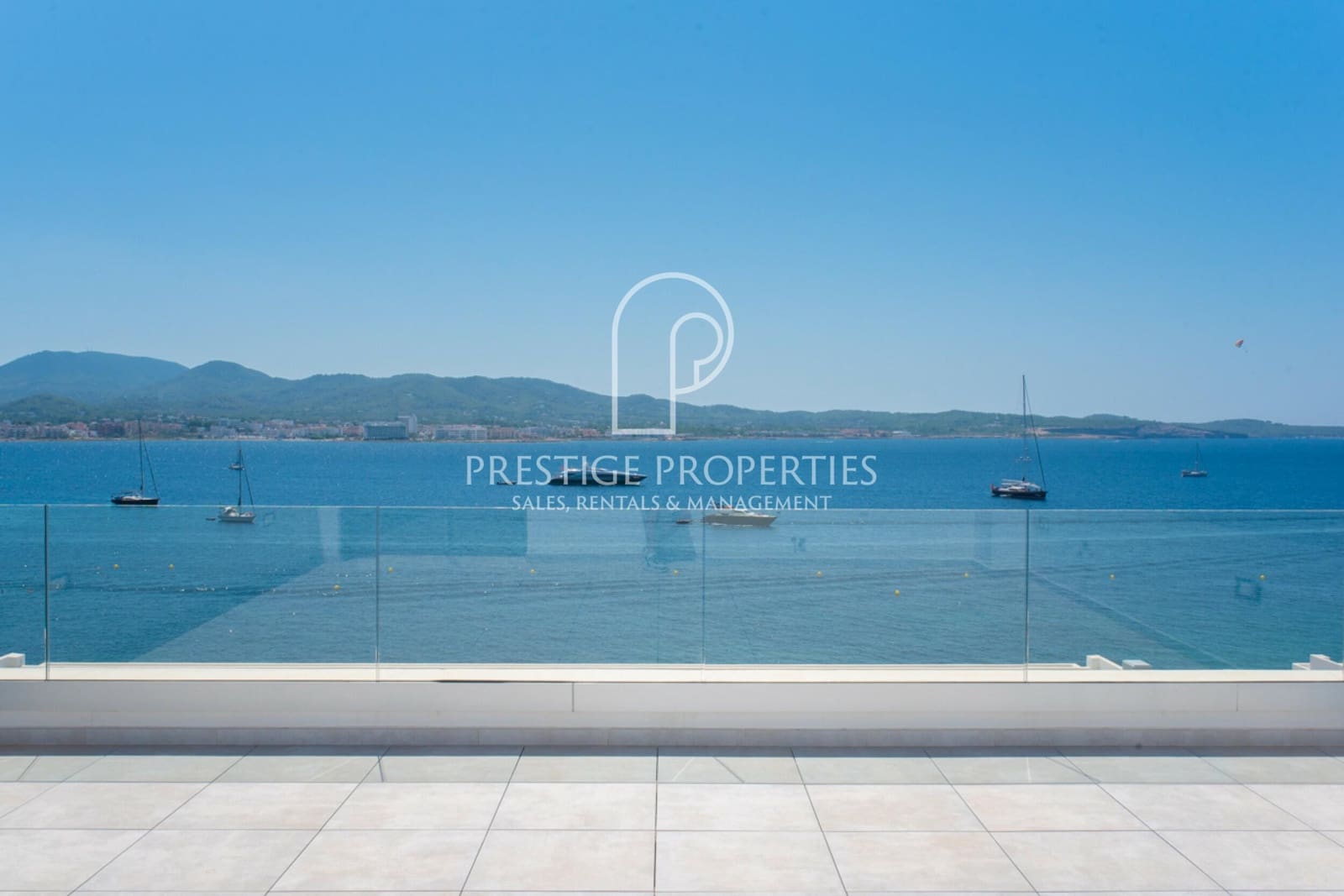 2 soveværelse Penthouse til salg i Sant Antoni de Portmany med swimmingpool garage - € 1.200.000 (Ref: 7748915)